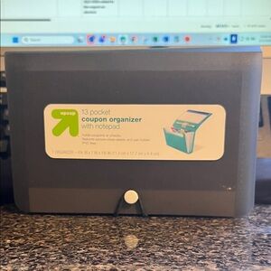 Up & Up Coupon Organizer with Notepad